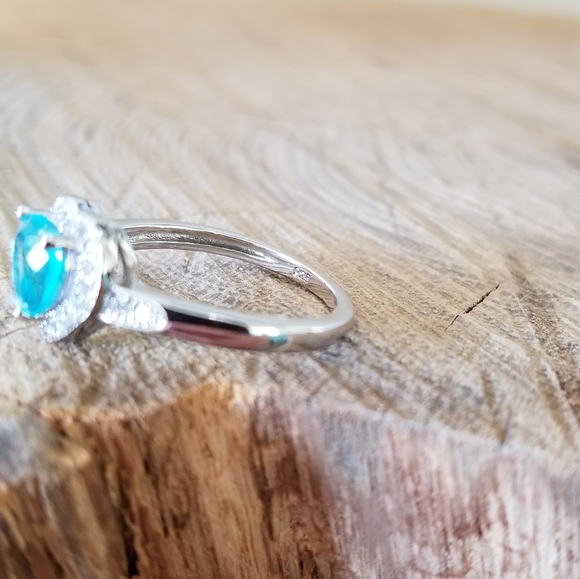 Light Blue Sweetheart Topaz Sterling Ring - Picture 3 of 5